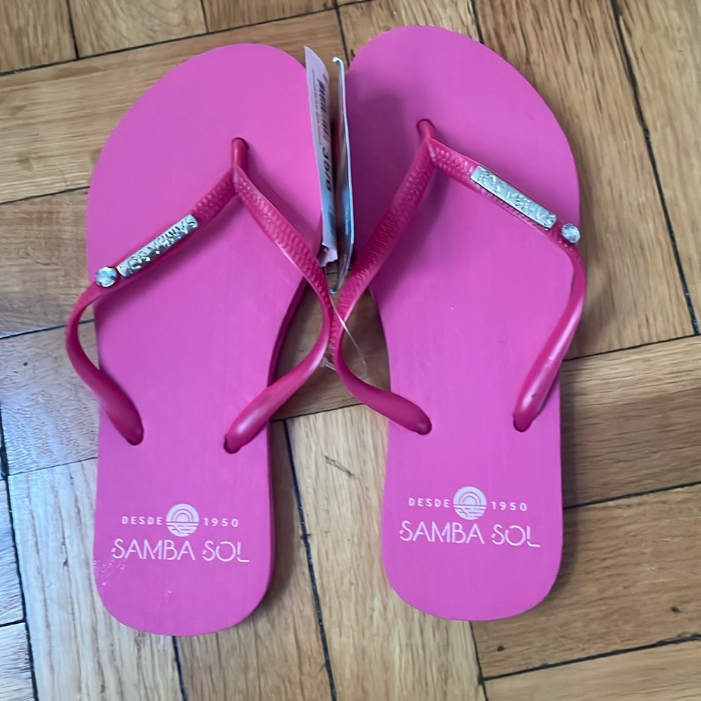 Samba Sol pink flip flops